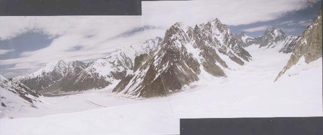 The view ahead from the Darapioz pass.